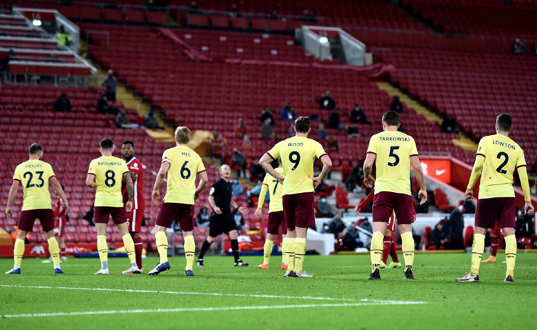 获得联赛前 获得联赛前